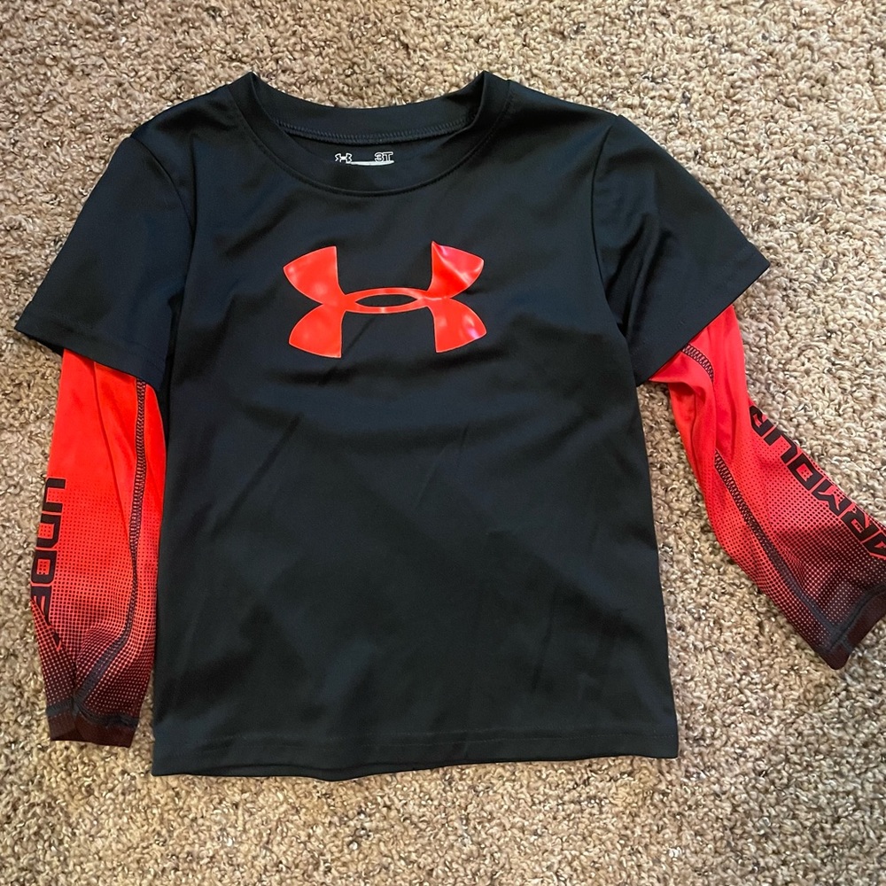 Under armour tshirt
